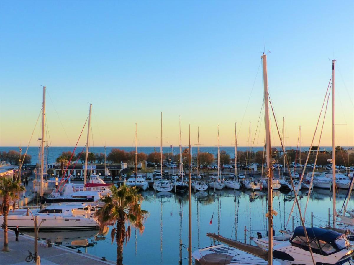 Classe 3 Etoiles - Magnifique Vue Sur Le Port - Wifi Et Clim La Grande Motte Exterior photo