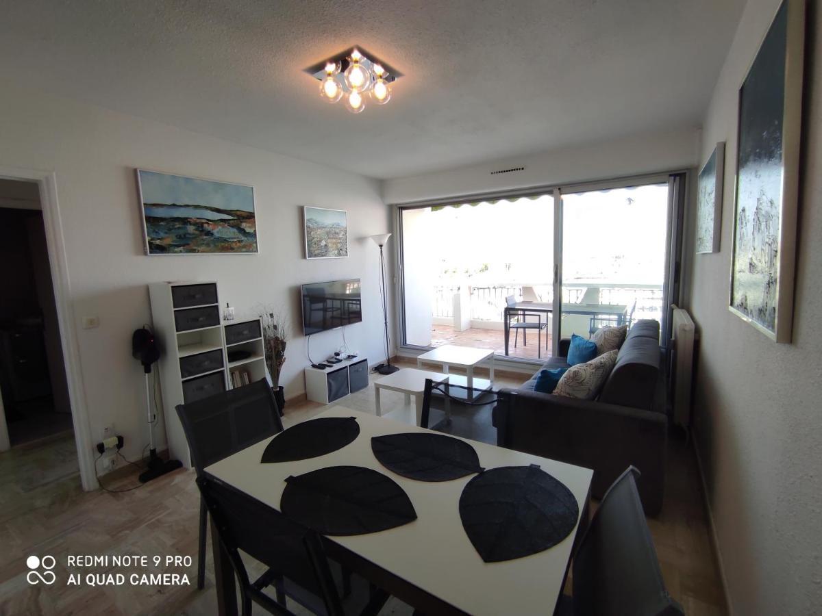 Classe 3 Etoiles - Magnifique Vue Sur Le Port - Wifi Et Clim La Grande Motte Exterior photo