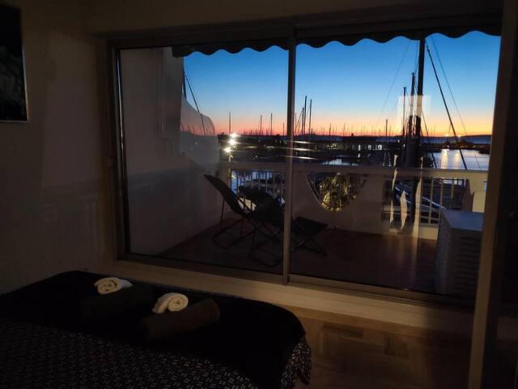 Classe 3 Etoiles - Magnifique Vue Sur Le Port - Wifi Et Clim La Grande Motte Exterior photo
